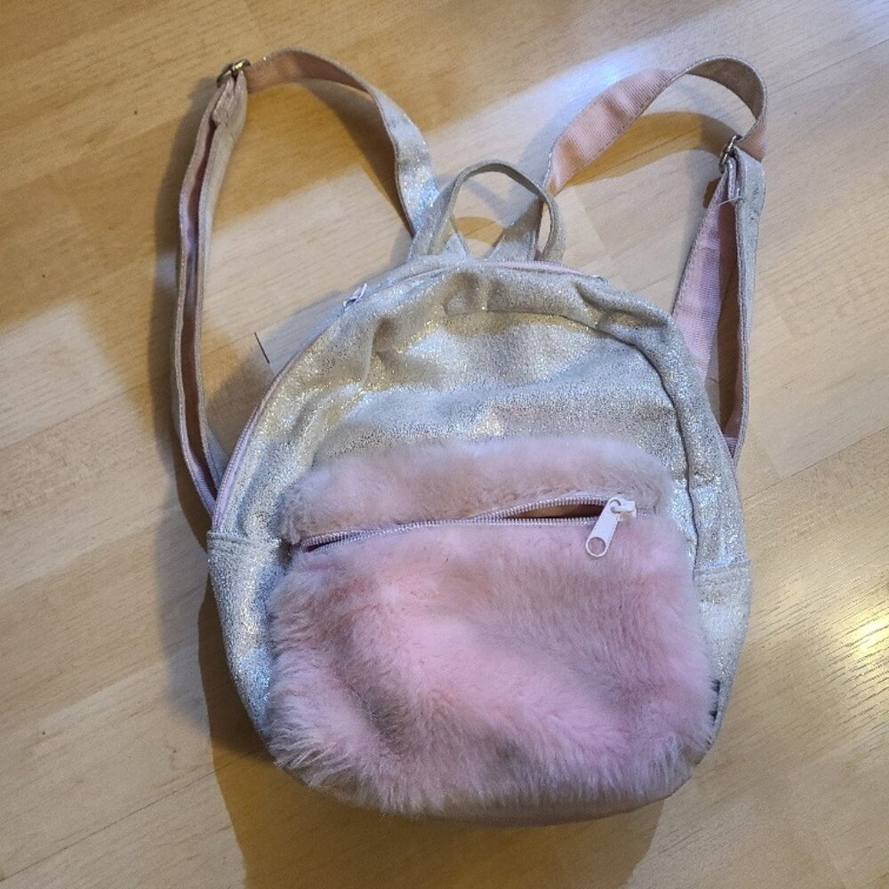 STYLELAB Girl's small backpack shoulder bag